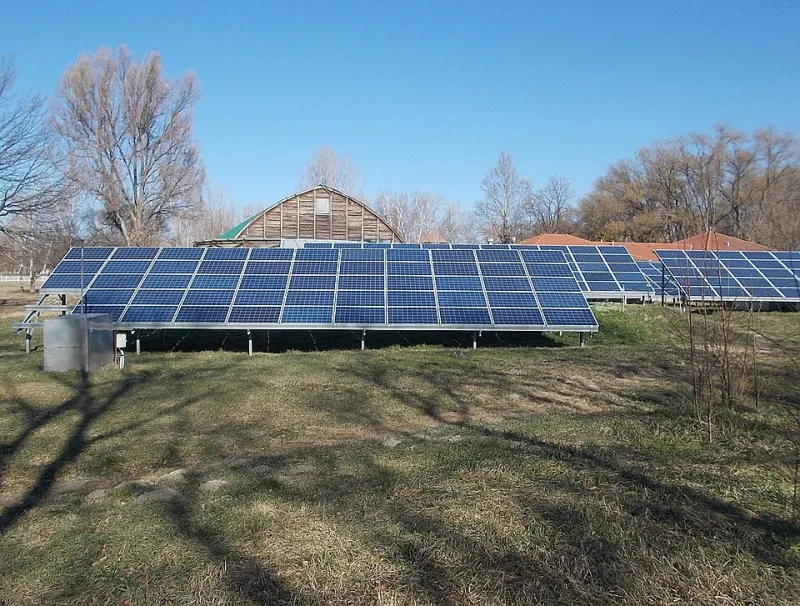 Power With Neighbors, Not Just From Them: How Community Microgrids Are Rewriting the Rules of Resilience